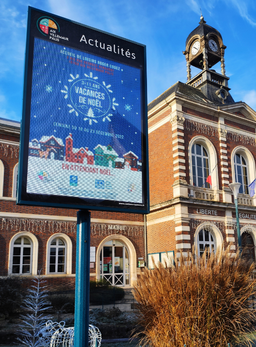 Panneau lumineux Résolution : 200 x 270 px Pitch : 6 mm Surface: 1.95 m²