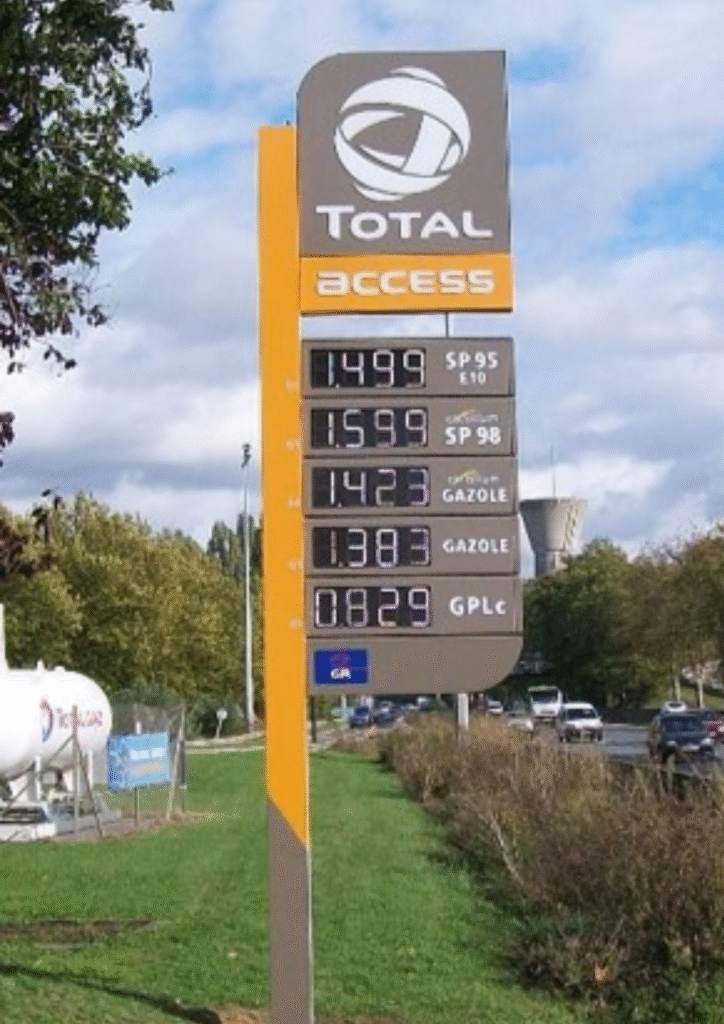 Totem prix carburant Total
